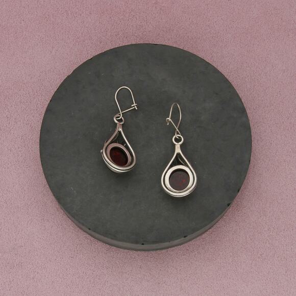 sterling silver vintage polish amber dangle earrings - Picture 3 of 3